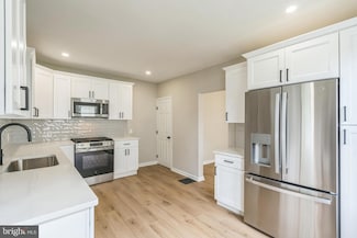 121 Virginia Ave, Audubon, NJ 08106