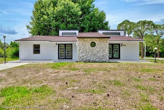 2551 N Avon Blvd, Avon Park, FL 33825