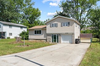 2715 Bellevue Dr, Fort Wayne, IN 46825