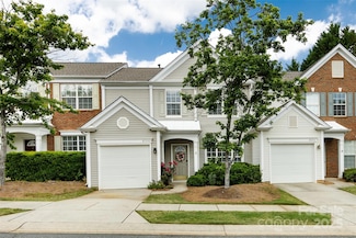 8040 Flanders St, Charlotte, NC 28277