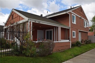 309 N Raitt St Unit 4, Santa Ana, CA 92703