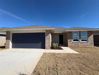 10120 Pennington St, Harrah, OK 73045