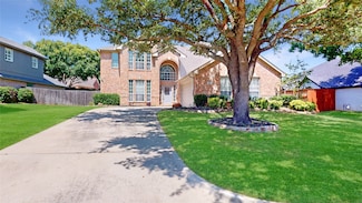 14 E Hillside Place, Roanoke, TX 76262