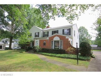 2468 Worthington Rd, Akron, OH 44313