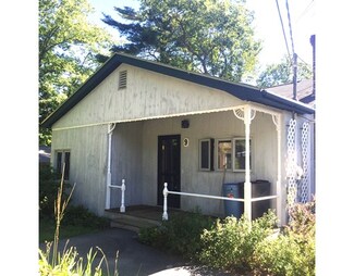 9 Stodge Dr, Ashburnham, MA 01430