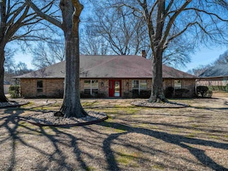3133 Fareway Ln, Mount Pleasant, TX 75455