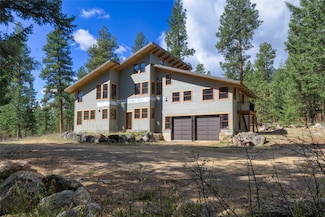437 Redtail Hawk Ln, Stevensville, MT 59870