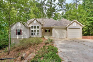 204 Apple Ln, Mc Cormick, SC 29835