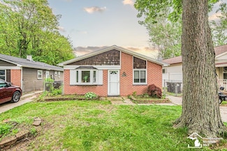 14711 Oldham St, Taylor, MI 48180