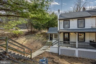 1003 Manor Rd, Coatesville, PA 19320