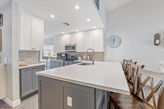 1151 SW 111th Terrace, Davie, FL 33324