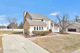 6250 Stonebridge W, West Bloomfield, MI 48322