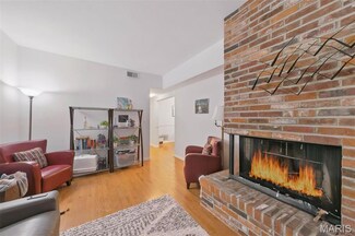 4500 Mcpherson Ave Unit 2W, Saint Louis, MO 63108