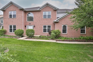 1321 Ivy Ln, Algonquin, IL 60102