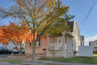 118 N 14th St, Prospect Park, NJ 07508