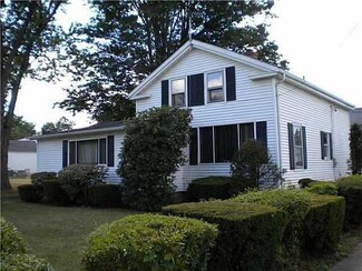 10446 Main St, North Collins, NY 14111