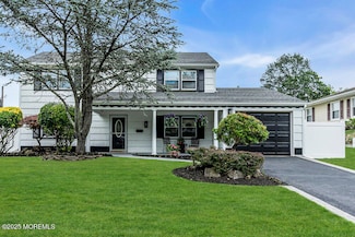 15 Inglewood Ln, Matawan, NJ 07747