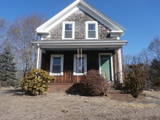 423 W Chestnut St, Brockton, MA 02301