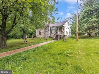 8915 56th Ave, Berwyn Heights, MD 20740