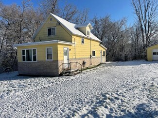 720 Lake Dr, Mellen, WI 54546