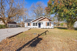 412 Jackson St, Etowah, TN 37331