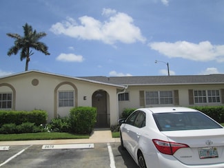 2670 Barkley Dr E Unit E, West Palm Beach, FL 33415