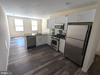 800 N 48th St Unit 14, Philadelphia, PA 19139