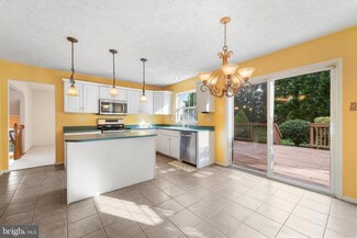 408 Blue Heron Ct, Edgewood, MD 21040