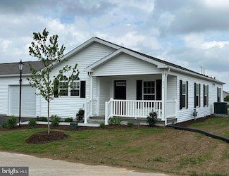 403 Eastwood Ln, East Lampeter Township, PA 17601