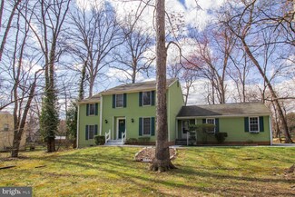 10383 Launcelot Ln, Columbia, MD 21044