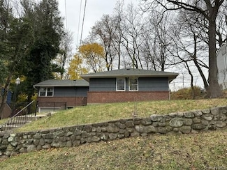 35 Dickinson Ave, Nyack, NY 10960