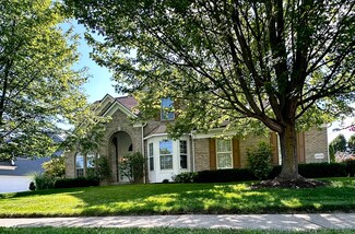 12028 Red Hawk Dr, Fishers, IN 46037
