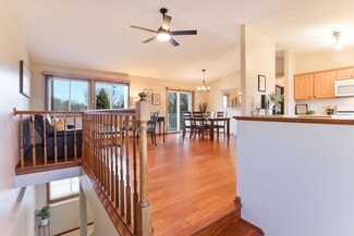 8443 Jasmine Ave S, Cottage Grove, MN 55016