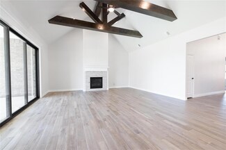 9304 NW 116th St, Yukon, OK 73099