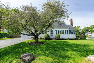 170 Pilgrim Pkwy, Warwick, RI 02888