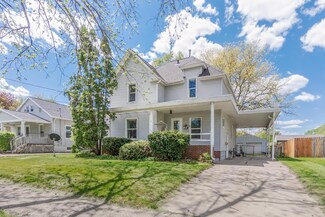 1104 Baltimore St, Waterloo, IA 50702