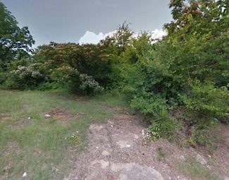 618 Secession Ave SE, Camden, AR 71701