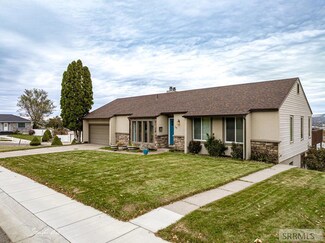 10 Valleyview Dr, Pocatello, ID 83204