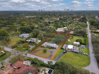 7930 SW 58 St, Miami, FL 33143