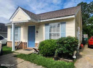 10621 Sharp Blvd, Gulfport, MS 39503