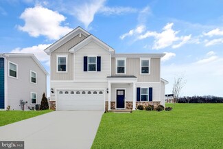 10631 Roundstone Ln, White Plains, MD 20695