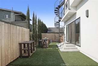 1916 W Court St, Los Angeles, CA 90026