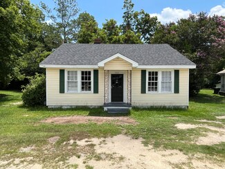 1942 Kissingbower Rd, Augusta, GA 30904