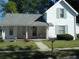 107 E Cherry St, Liberty Center, OH 43532