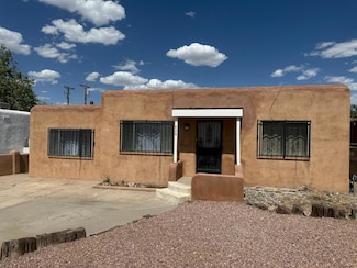 426 Dolores Dr NW, Albuquerque, NM 87105