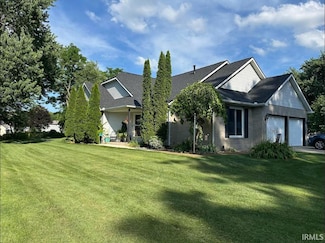 51948 Winding Waters Ln N, Elkhart, IN 46514