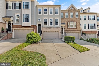 9035 Christopher Ln, Manassas Park, VA 20111