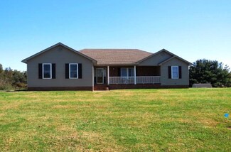 3580 Stagecoach Rd, Hanson, KY 42413