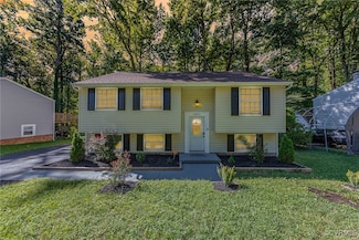 10511 White Rabbit Rd, North Chesterfield, VA 23235