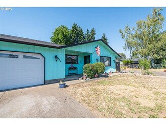 490 Scott Ave, Creswell, OR 97426
